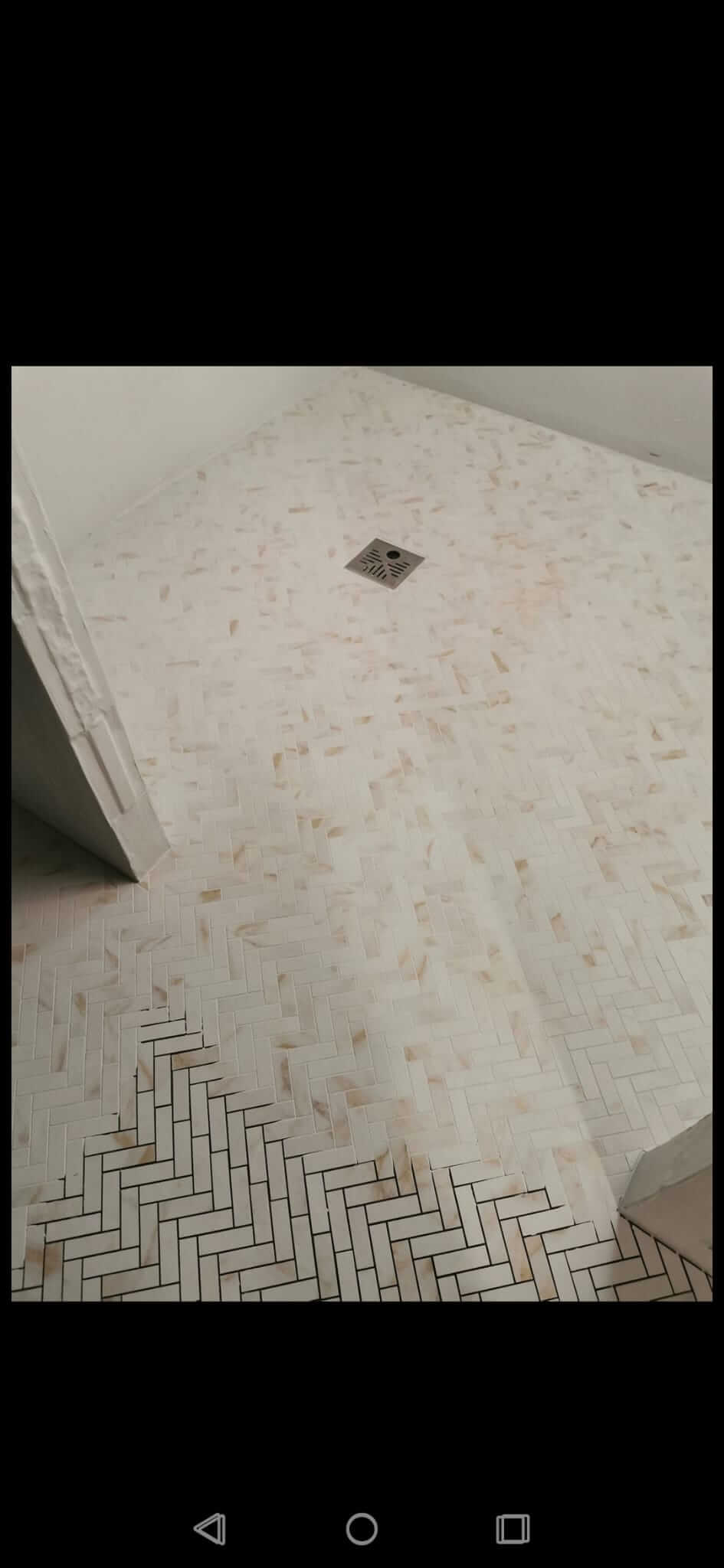 Lattia remontointi